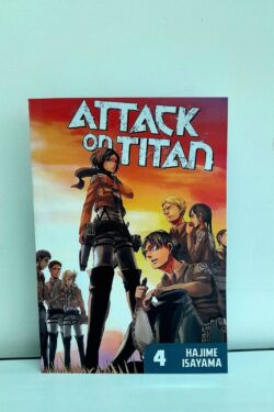 Attack on Titan Vol.04 (English Version Manga)