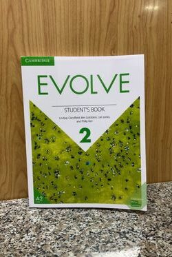 Evolve 2 (A2) Student's Book without CD Black and White