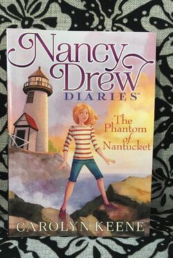 The Phantom of Nantucket (7) (Nancy Drew Diaries)