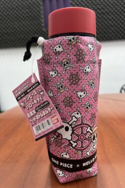 Hello Kitty & One Piece Bottle Cover