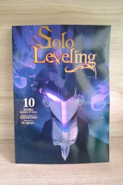 Solo Leveling Vol.10 english version manga old photo