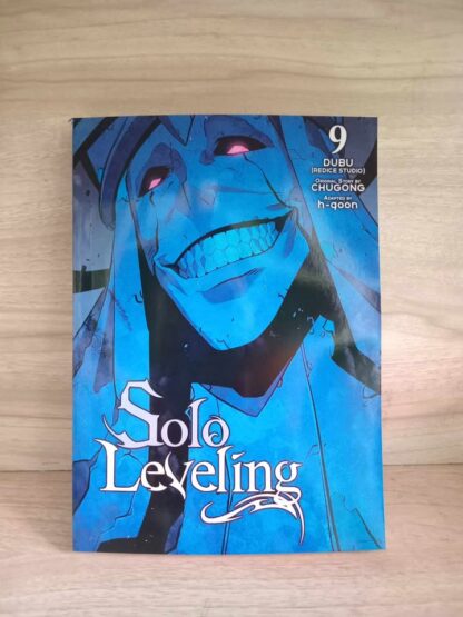 Solo Leveling Vol.9 english version manga old photo