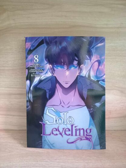 Solo Leveling Vol.8 english version manga old photo