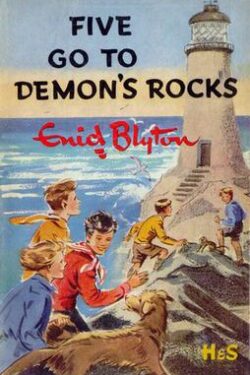 The Famous Five Book 19 (Five Go to Demon's Rocks)